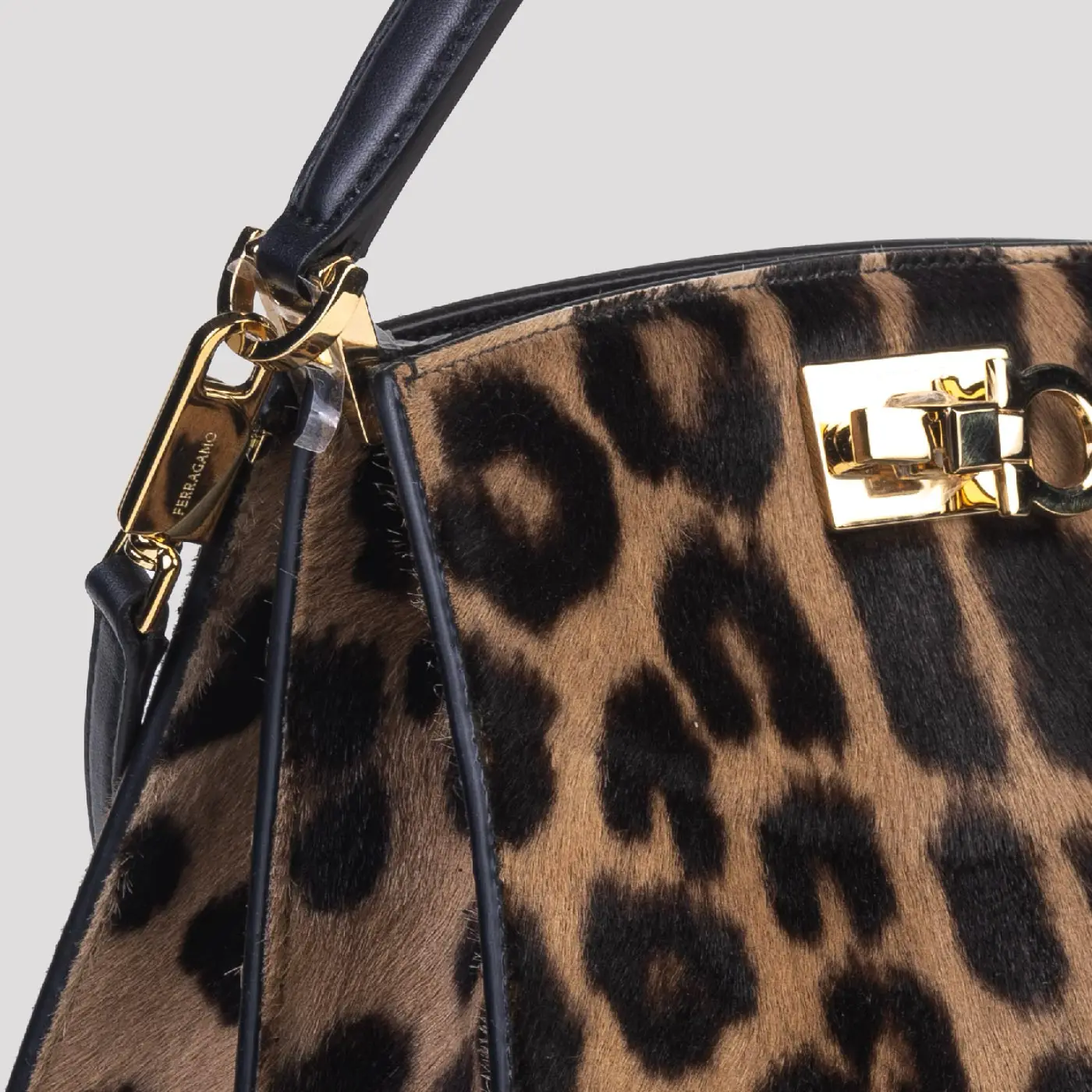 Salvatore Ferragamo torba - Slika 5