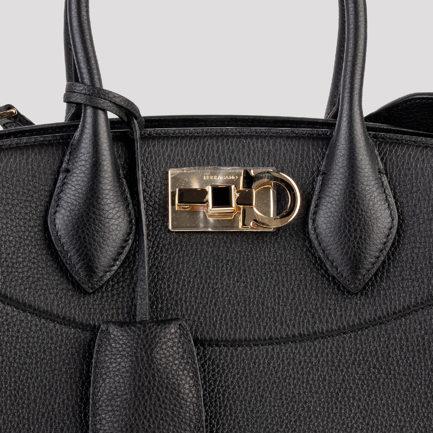 Salvatore Ferragamo torba - Slika 4