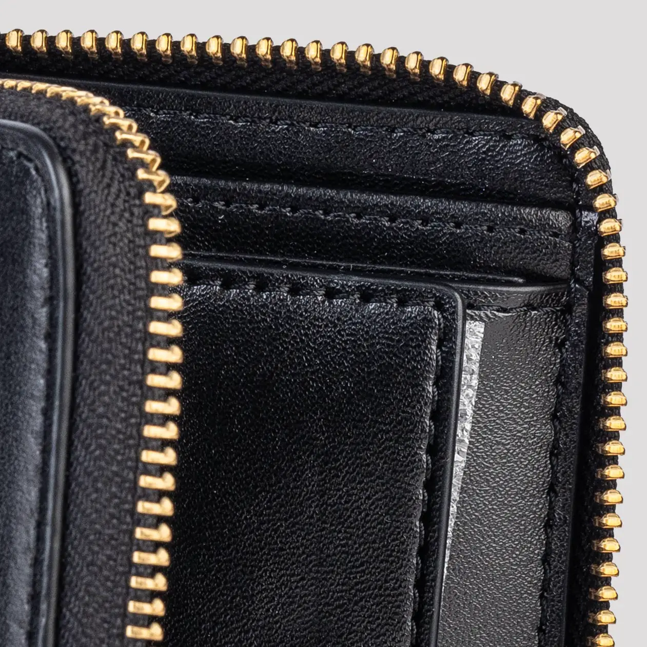 Marc Jacobs novcanik - Slika 5